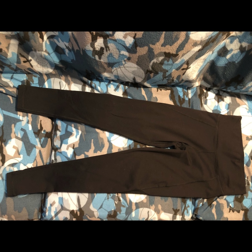 TNA leggings